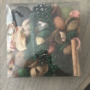 Ashland Multicolor Potpourri Mix. NWT